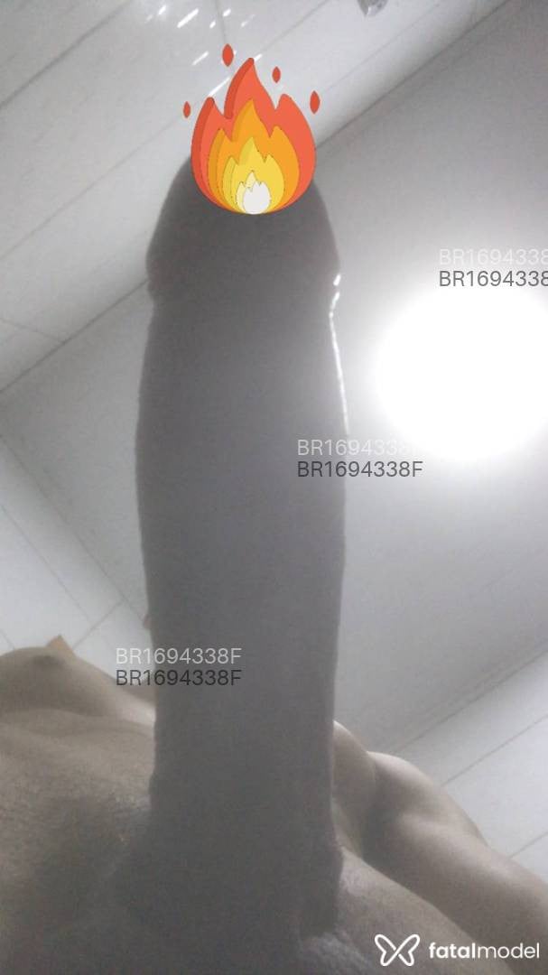 Acompanhante homem morena (o) de olhos castanhos em Estância Velha Acompanhante homem morena (o) de olhos castanhos em Estância Velha - Hugo Padilha