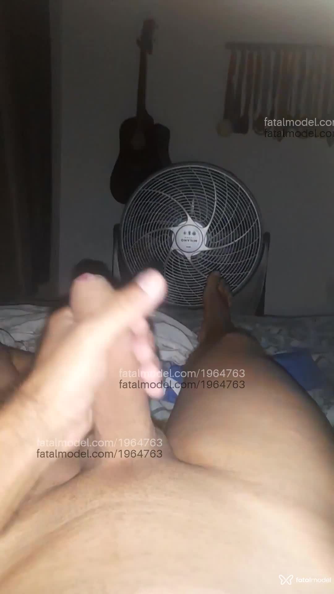 Acompanhante homem sem cabelo de olhos castanhos em Virtual - Danvers