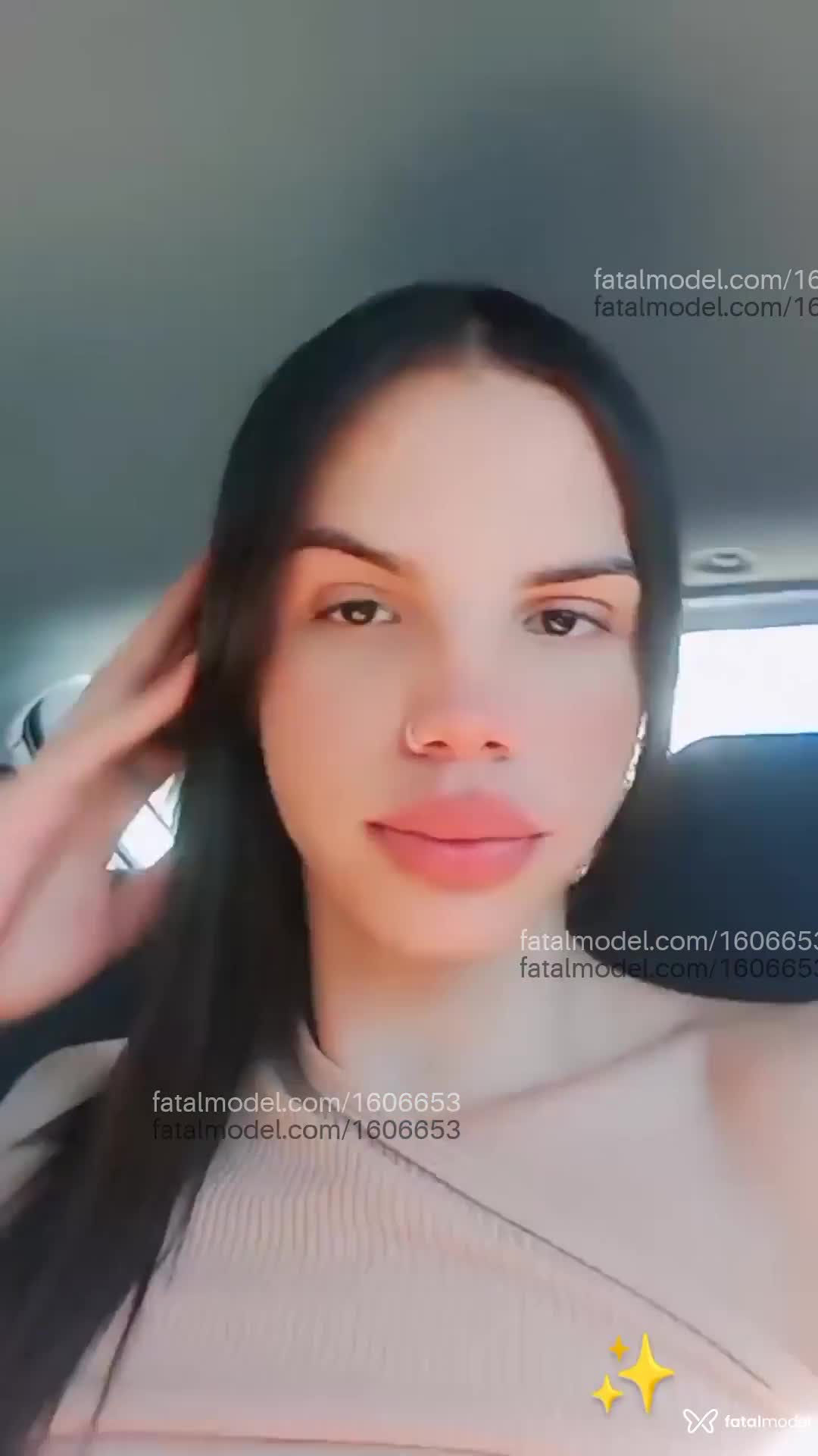 Acompanhante travesti morena (o) de olhos pretos em Patos de Minas Acompanhante travesti morena (o) de olhos pretos em Patos de Minas - Angel