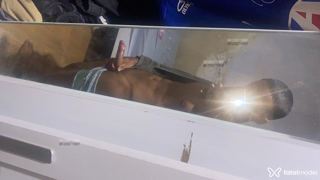 Acompanhante homem morena (o) de olhos castanhos em Rio de Janeiro Acompanhante homem morena (o) de olhos castanhos em Rio de Janeiro - Thiago