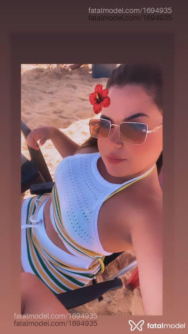 Acompanhante mulher loira (o) de olhos pretos em São Mateus - Ana Clara