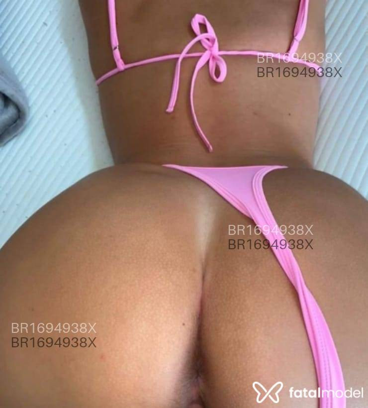 Acompanhante mulher morena (o) de olhos pretos em Macaé - Bianca