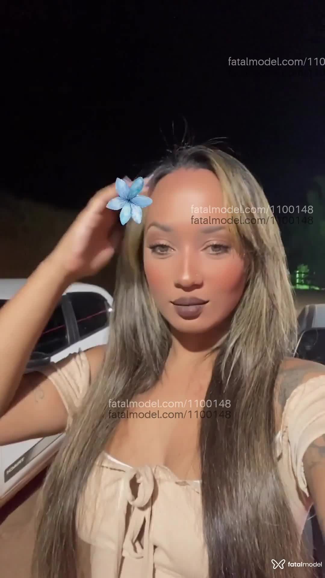 Acompanhante mulher loira (o) de olhos castanhos em Belo Horizonte - Cristal