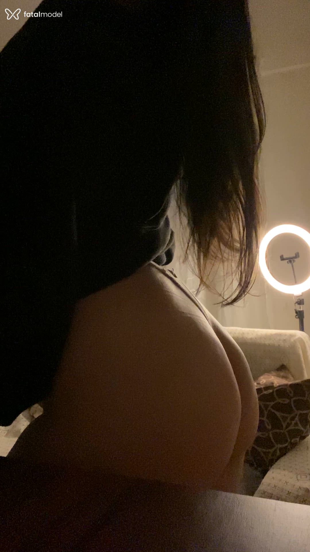 Acompanhante mulher com cabelo castanho de olhos castanhos em Joinville Acompanhante mulher com cabelo castanho de olhos castanhos em Joinville - Luana Oliveira