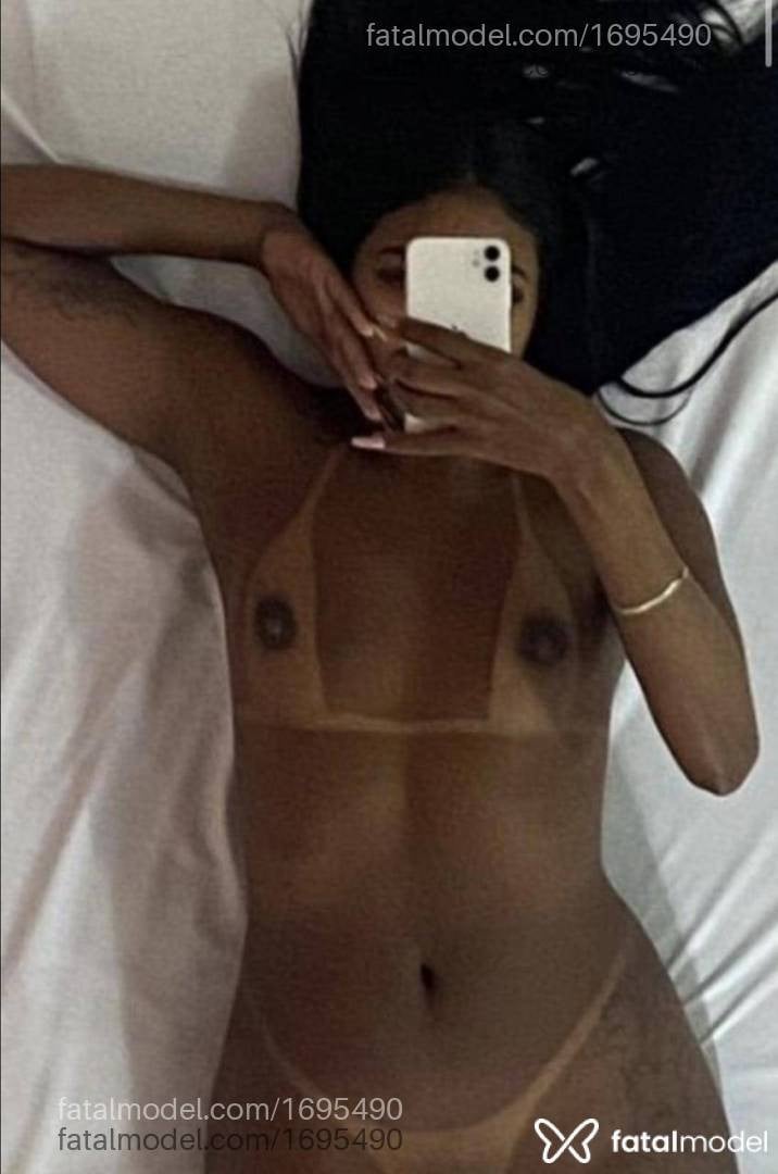 Acompanhante mulher morena (o) de olhos castanhos em São Mateus - Índiagostosa