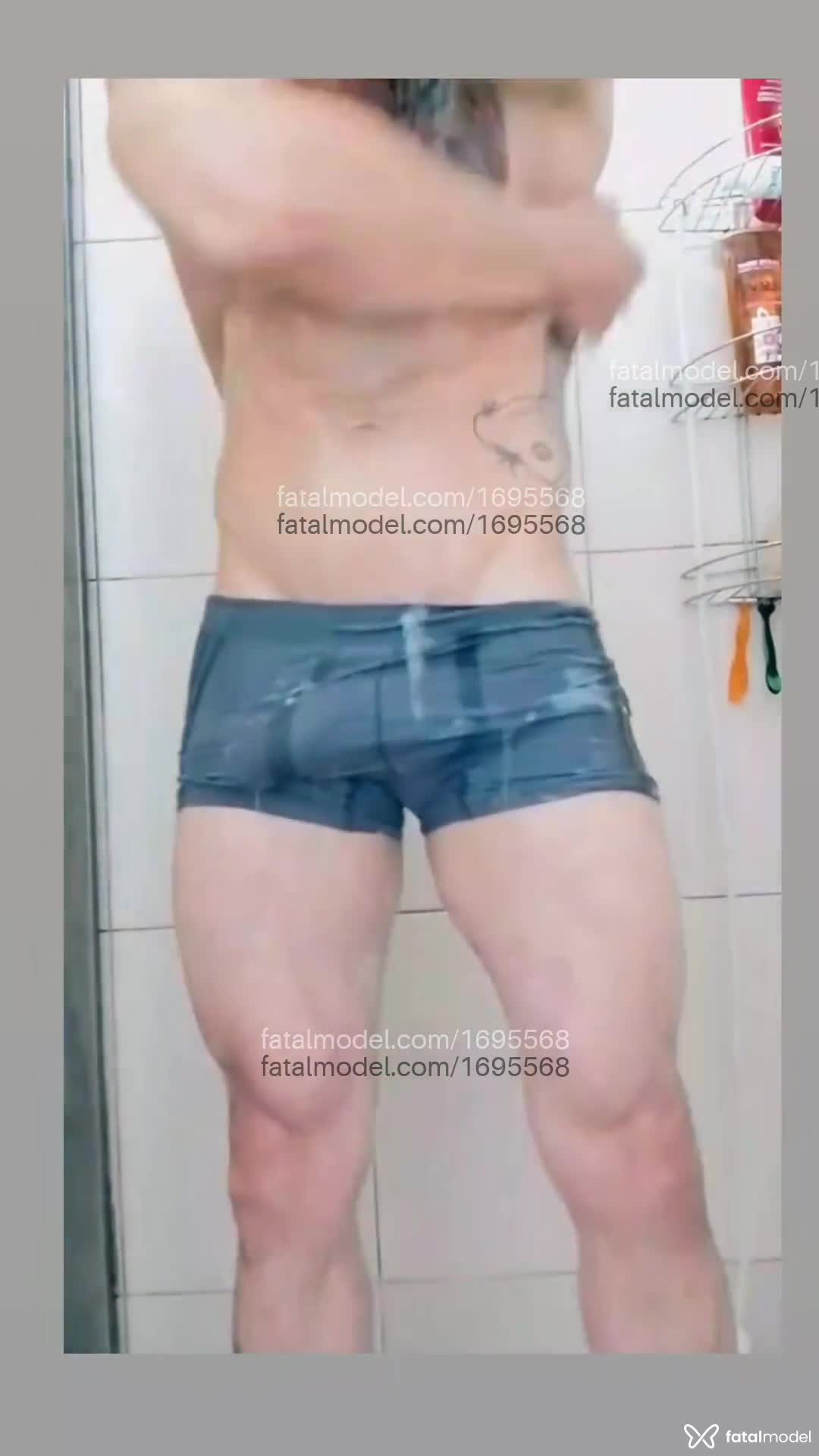Acompanhante homem morena (o) de olhos verdes em Videira Acompanhante homem morena (o) de olhos verdes em Videira - Jhonatan Castro