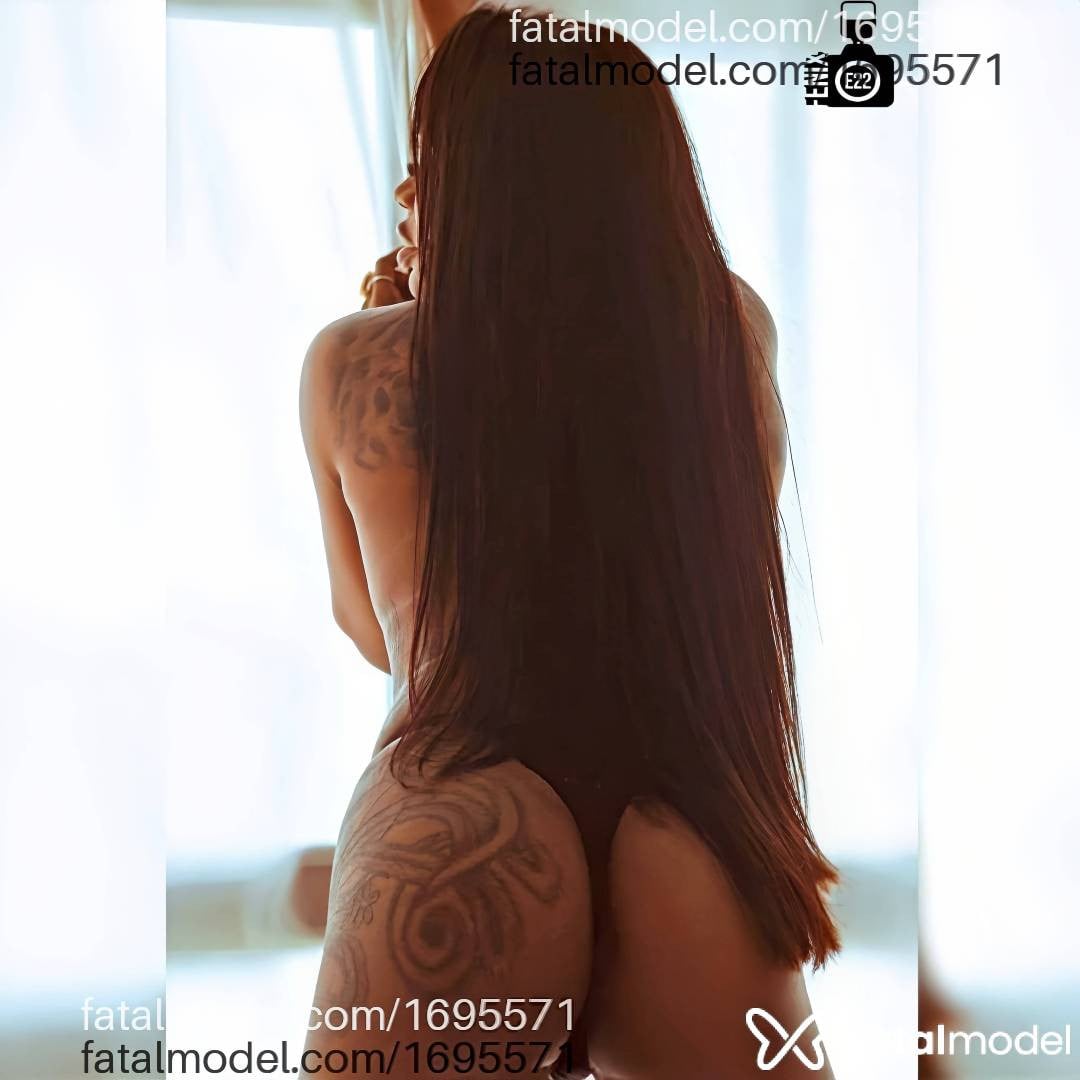 Acompanhante mulher morena (o) de olhos pretos em Orlândia Acompanhante mulher morena (o) de olhos pretos em Orlândia - Rubi Thompson