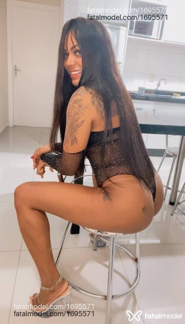 Acompanhante mulher morena (o) de olhos pretos em Orlândia Acompanhante mulher morena (o) de olhos pretos em Orlândia - Rubi Thompson