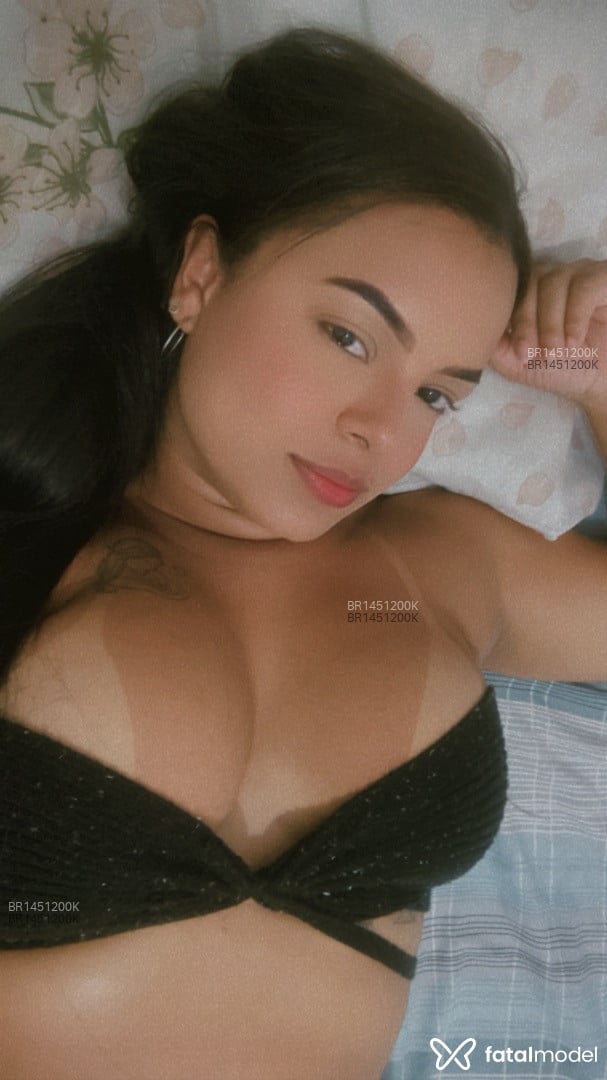 Acompanhante mulher morena (o) de olhos castanhos em Vila Velha - Camila silva