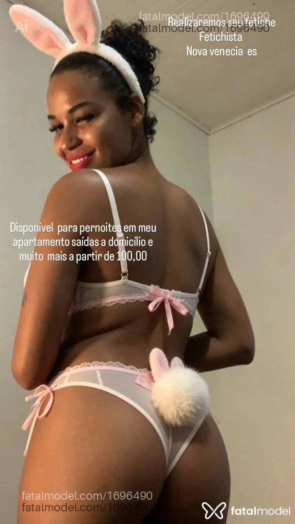 Acompanhante mulher morena (o) de olhos castanhos - Eloiza Eloy