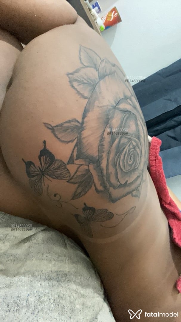 Acompanhante mulher trans morena (o) de olhos castanhos em Rio de Janeiro - Nicole