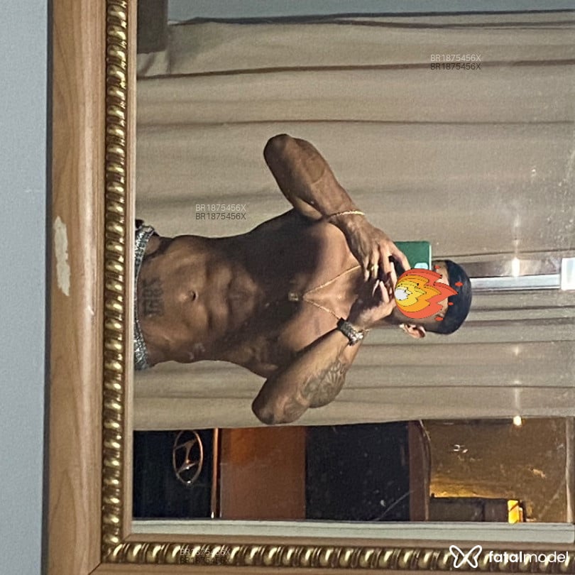 Acompanhante homem morena (o) de olhos pretos em Belém - Gustavo