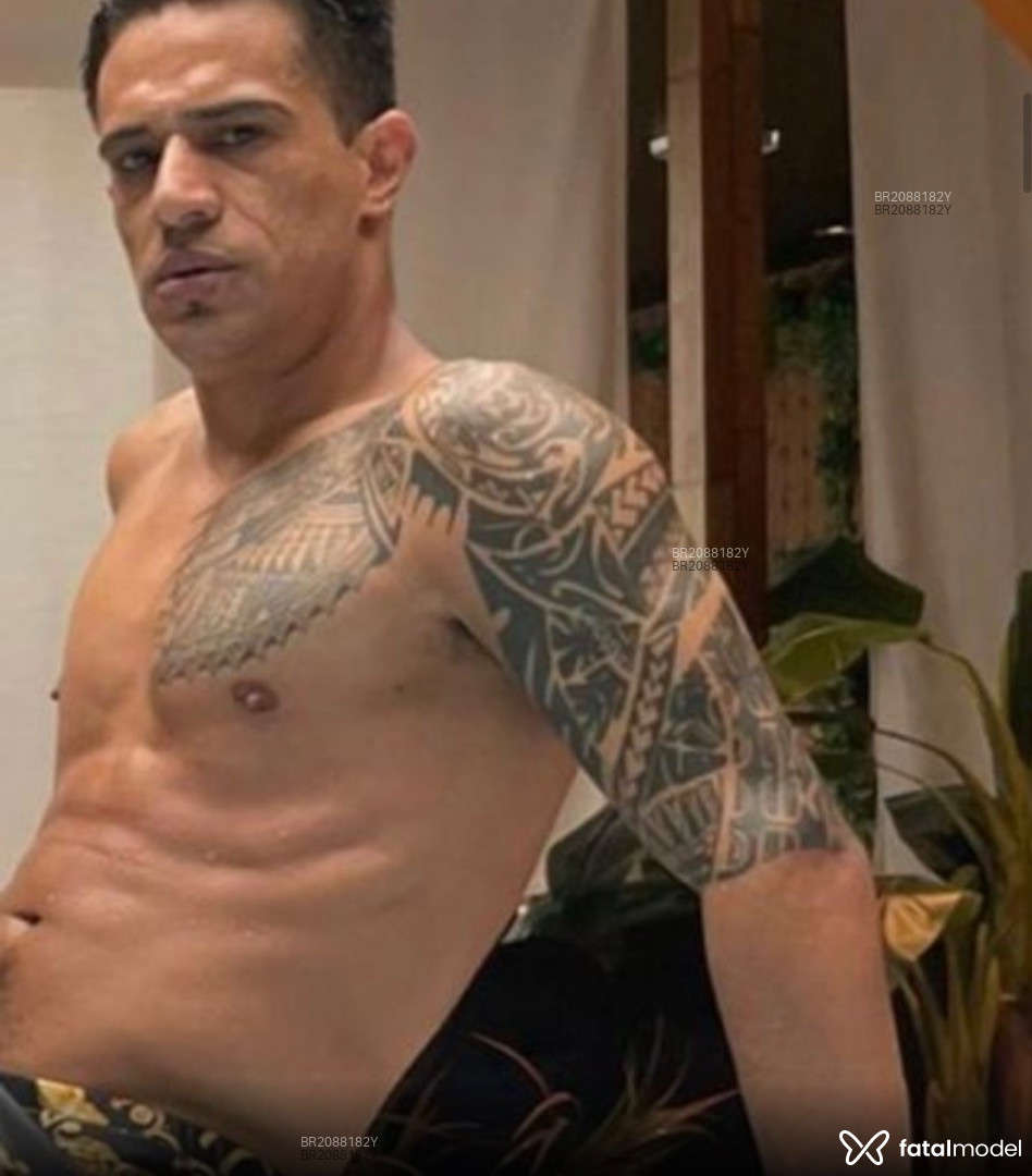 Acompanhante homem morena (o) de olhos castanhos em Goiânia - Kaike