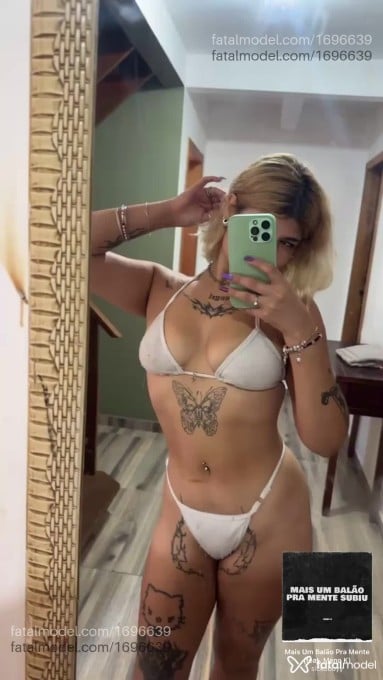 Acompanhante mulher loira (o) de olhos pretos em Balneário Camboriú - Lauanda