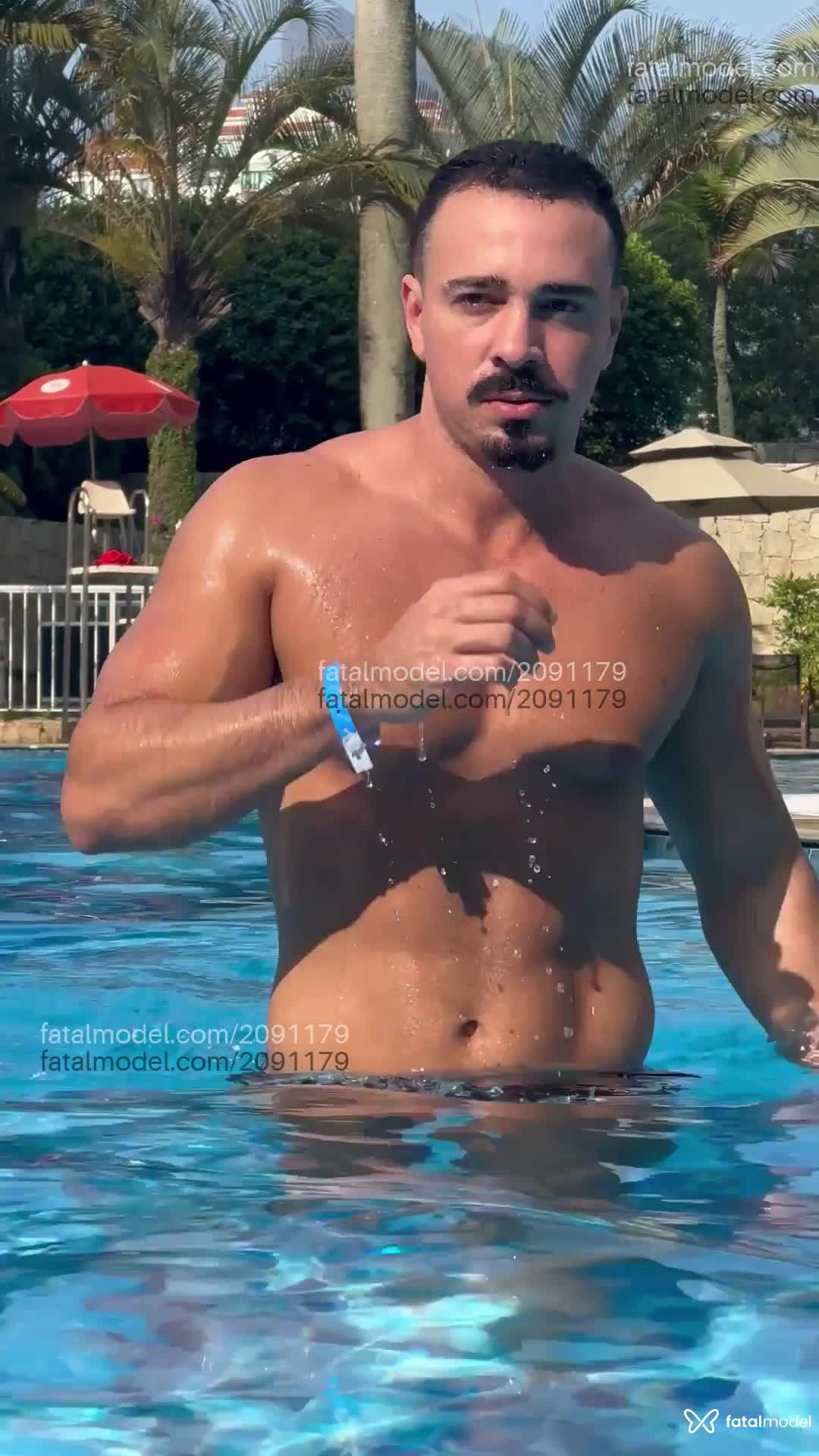 Acompanhante homem morena (o) de olhos castanhos em São Paulo - Tonio