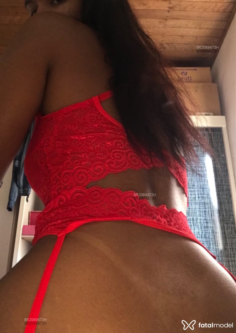 Acompanhante mulher morena (o) de olhos pretos em Ribeirão Preto - Francielle