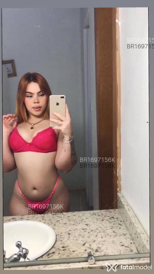 Acompanhante mulher ruiva (o) de olhos verdes em Chapecó - Nathalia Diniz