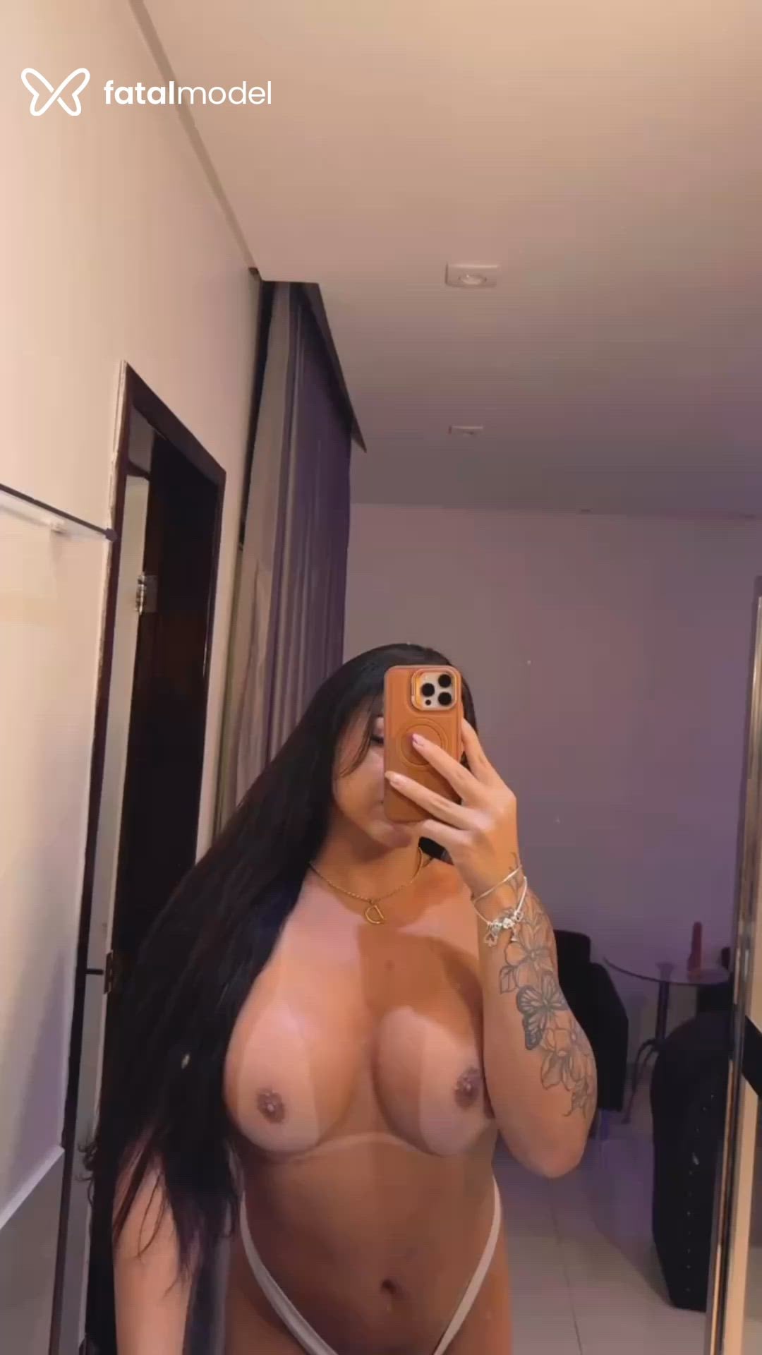 Acompanhante mulher trans com cabelo castanho de olhos castanhos em Petrolina - Danielly