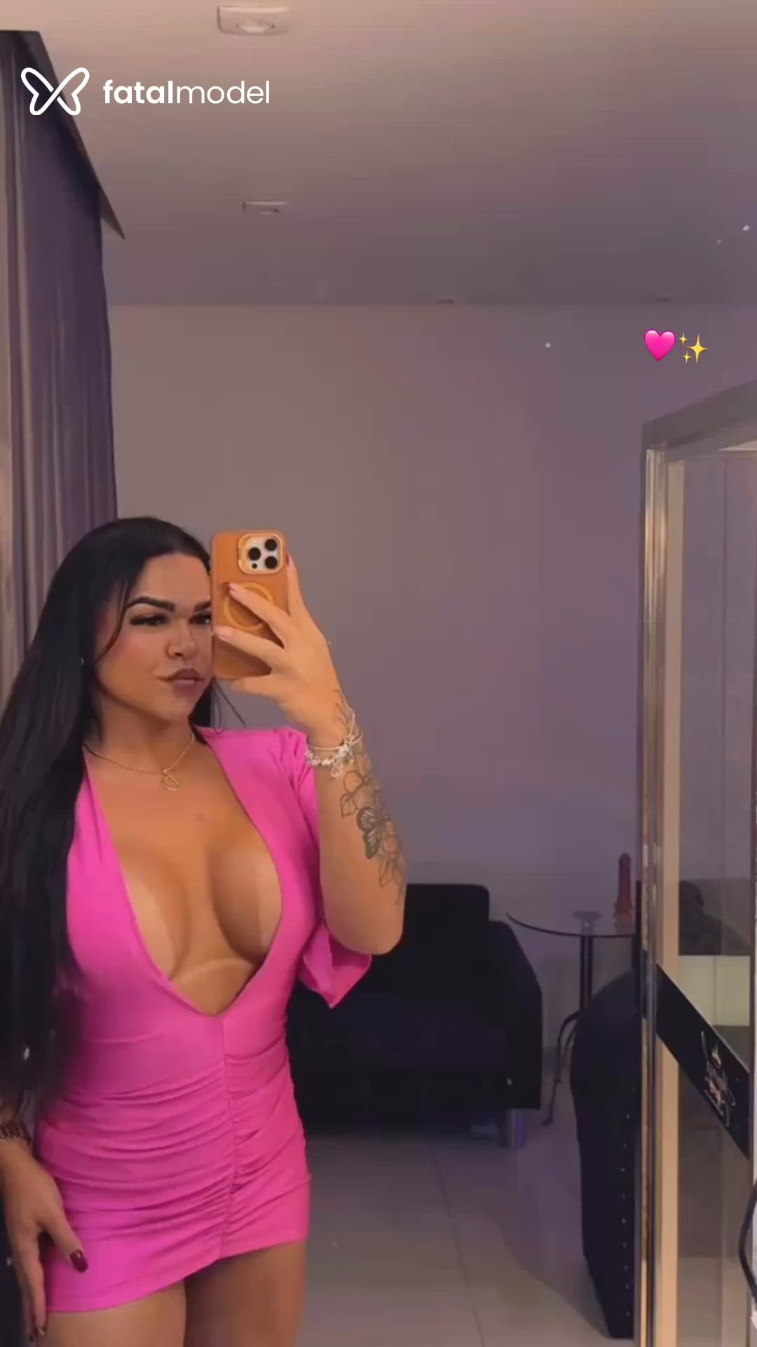 Acompanhante mulher trans com cabelo castanho de olhos castanhos em Petrolina - Danielly