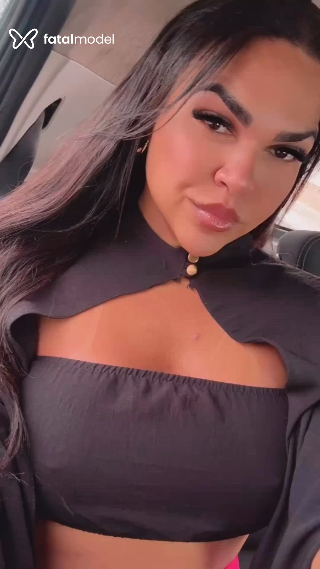 Acompanhante mulher trans com cabelo castanho de olhos castanhos em Petrolina - Danielly