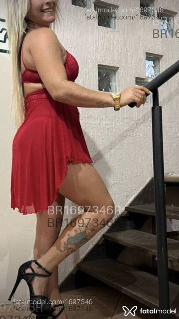 Acompanhante mulher loira (o) de olhos castanhos em Linhares - Claudinha