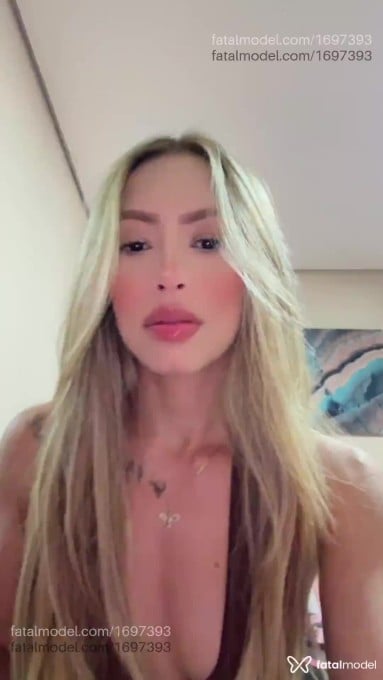Acompanhante mulher morena (o) de olhos pretos em Limeira - Letícia