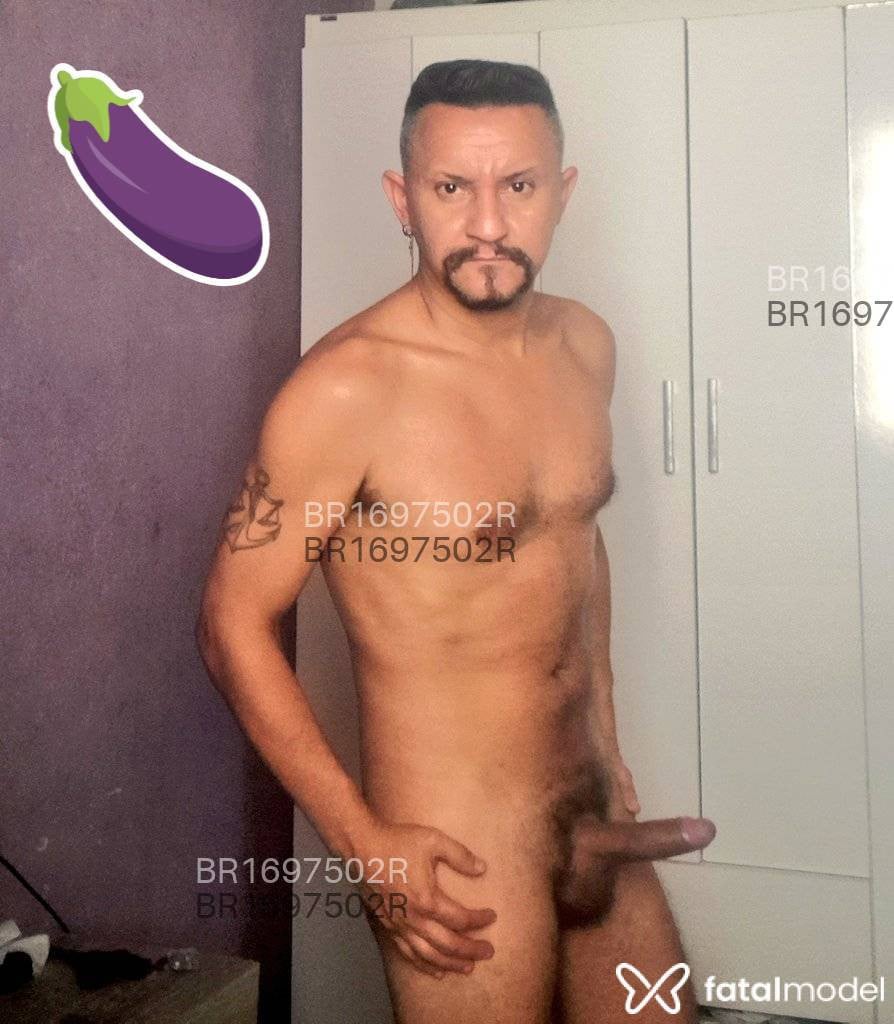 Acompanhante homem morena (o) de olhos castanhos em Belo Horizonte Acompanhante homem morena (o) de olhos castanhos em Belo Horizonte - Julio César