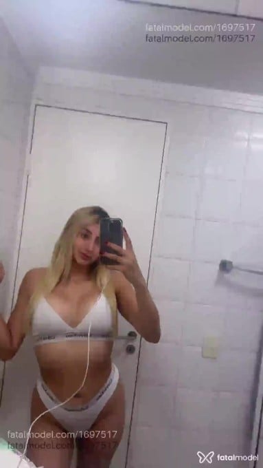 Acompanhante mulher loira (o) de olhos verdes em São Paulo - Zayra LeBull