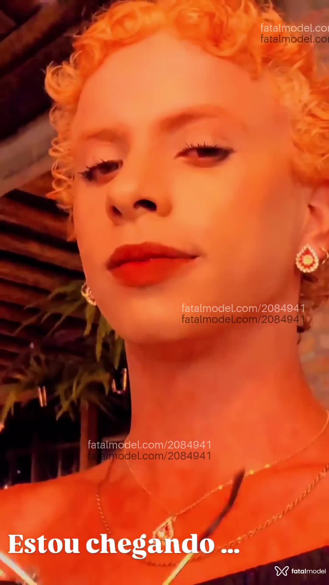 Acompanhante mulher trans loira (o) de olhos mel em Sombrio - ágatha
