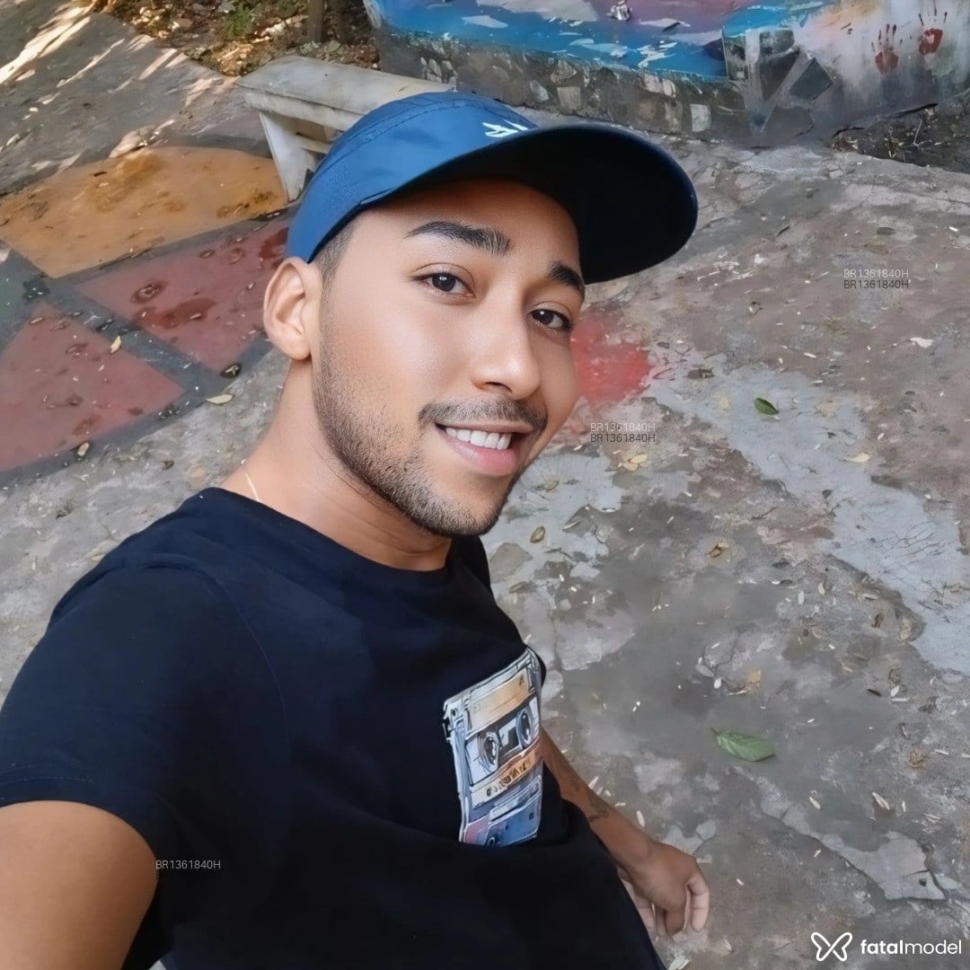 Acompanhante homem morena (o) de olhos castanhos em Caicó - Arthur