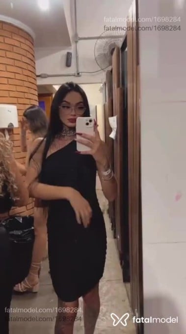 Acompanhante mulher trans morena (o) de olhos castanhos em Araraquara - Mirella Medina