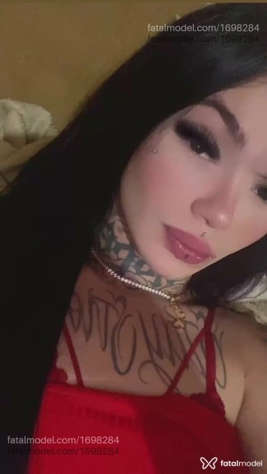 Acompanhante mulher trans morena (o) de olhos castanhos em Araraquara - Mirella Medina