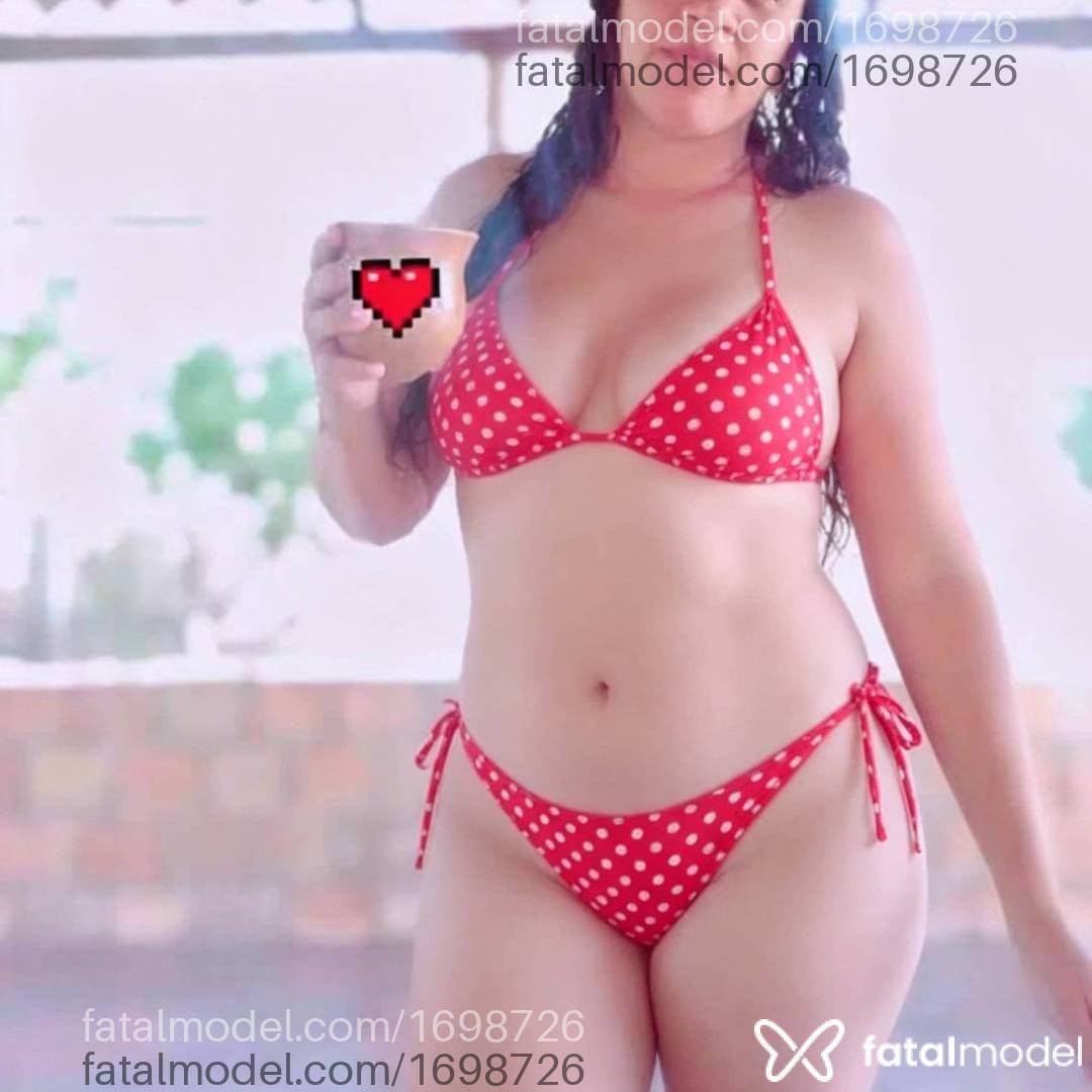 Acompanhante mulher com cabelo castanho de olhos castanhos - Paty