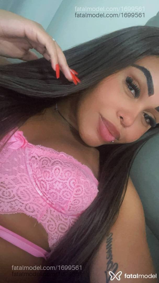Acompanhante mulher com cabelo castanho de olhos castanhos em Marechal Cândido Rondon - Samara
