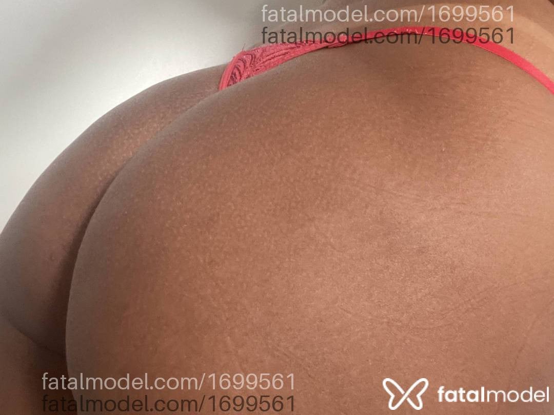 Acompanhante mulher com cabelo castanho de olhos castanhos em Marechal Cândido Rondon - Samara