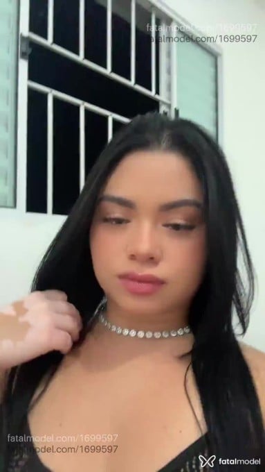 Acompanhante mulher morena (o) de olhos castanhos em Atibaia - Letícia