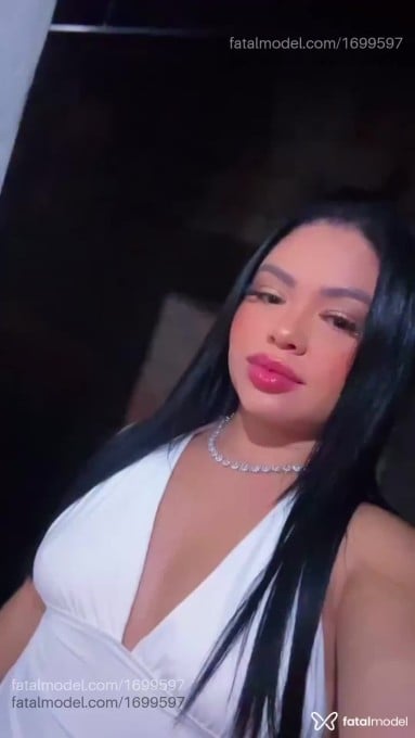 Acompanhante mulher morena (o) de olhos castanhos em Atibaia - Letícia