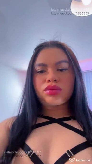 Acompanhante mulher morena (o) de olhos castanhos em Taubaté Acompanhante mulher morena (o) de olhos castanhos em Taubaté - Letícia