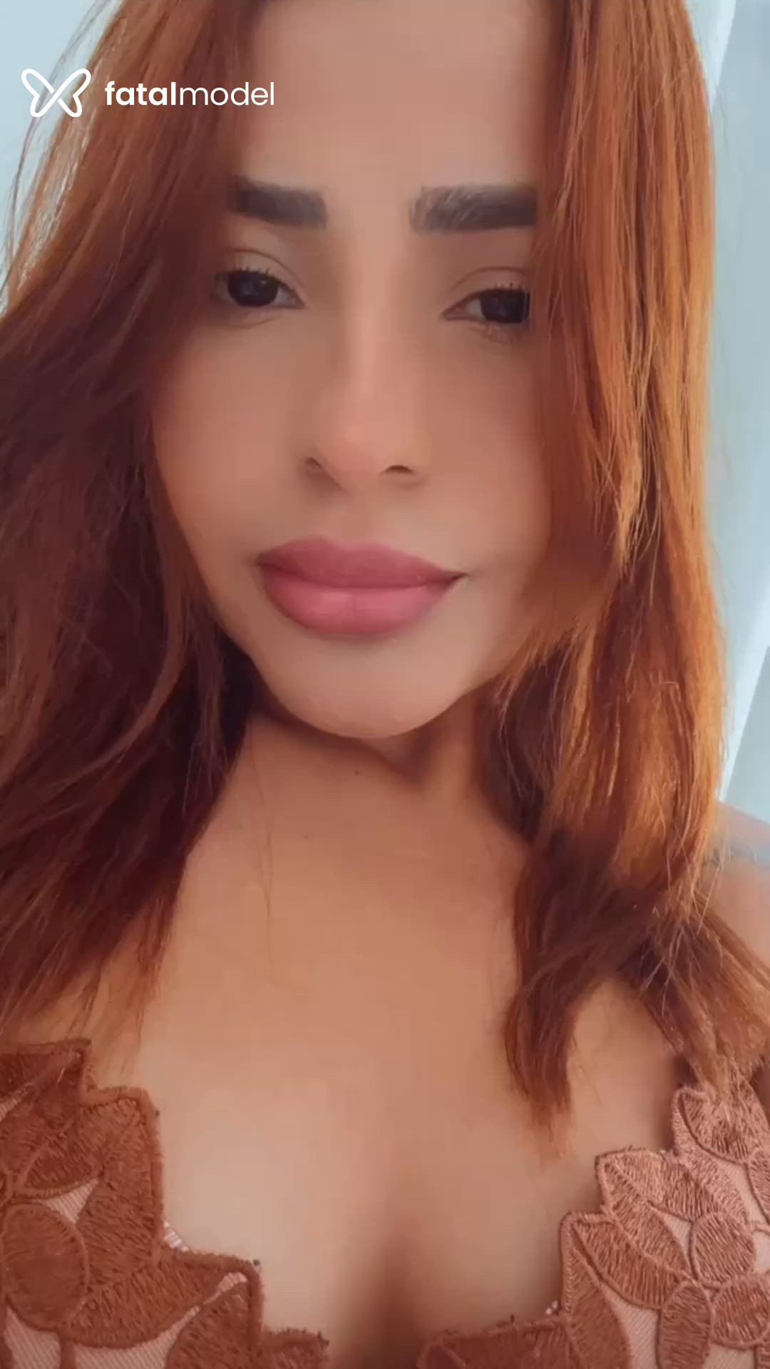 Acompanhante mulher com cabelo castanho de olhos castanhos em Itapetininga Acompanhante mulher com cabelo castanho de olhos castanhos em Itapetininga - Brenda