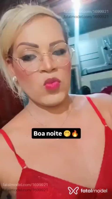 Acompanhante mulher trans loira (o) de olhos castanhos em Macapá Acompanhante mulher trans loira (o) de olhos castanhos em Macapá - Rilary Mello