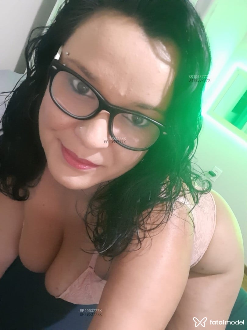 Acompanhante mulher ruiva (o) de olhos castanhos em São José dos Campos - Nathália Matielle