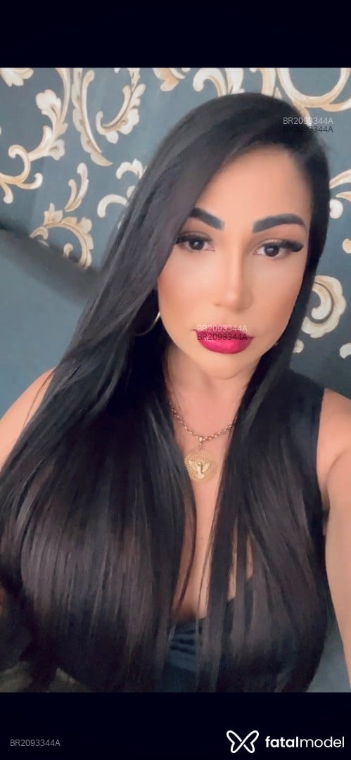 Acompanhante mulher morena (o) de olhos castanhos - Eduarda Acompanhante mulher morena (o) de olhos castanhos - Eduarda