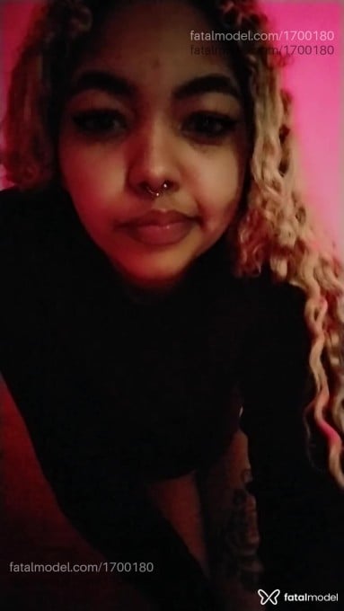 Acompanhante mulher com cabelo castanho de olhos castanhos em Bento Gonçalves Acompanhante mulher com cabelo castanho de olhos castanhos em Bento Gonçalves - BRUNINHA MORENA