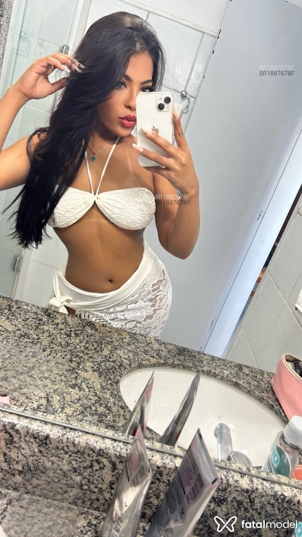 Acompanhante mulher morena (o) de olhos castanhos em São José do Rio Preto - Maya