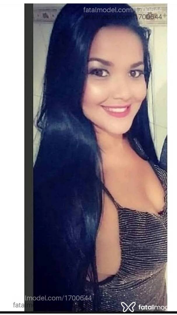 Acompanhante mulher morena (o) de olhos castanhos - Mariana