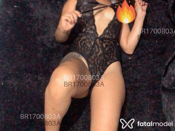 Acompanhante mulher morena (o) de olhos castanhos em Caldas Novas - Gabriela linz
