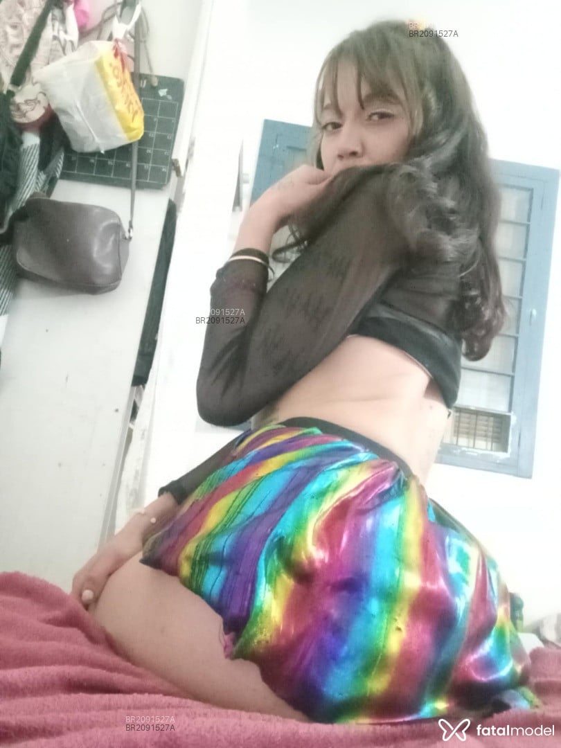 Acompanhante mulher com cabelo castanho de olhos castanhos em Porto Alegre - Kety Ninfee