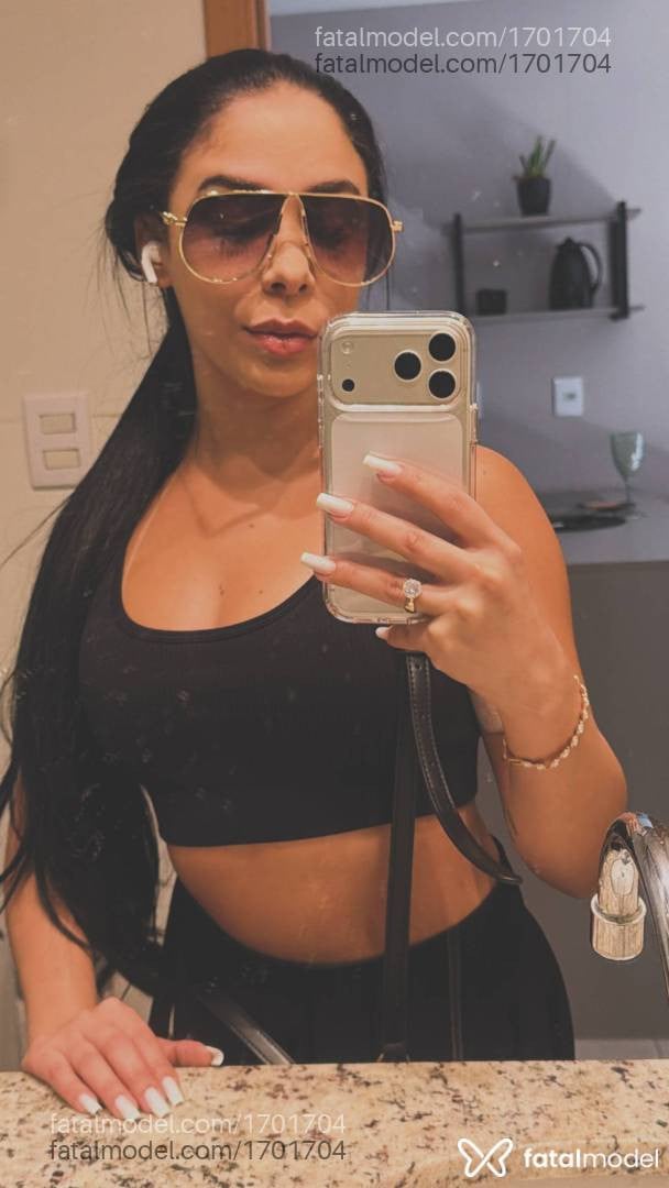 Acompanhante mulher morena (o) de olhos castanhos em Juiz de Fora - Angel Ferraz