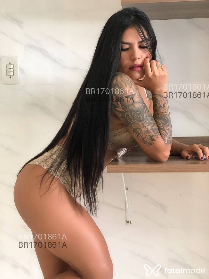 Acompanhante mulher morena (o) de olhos castanhos em Tubarão - Juliana Paes
