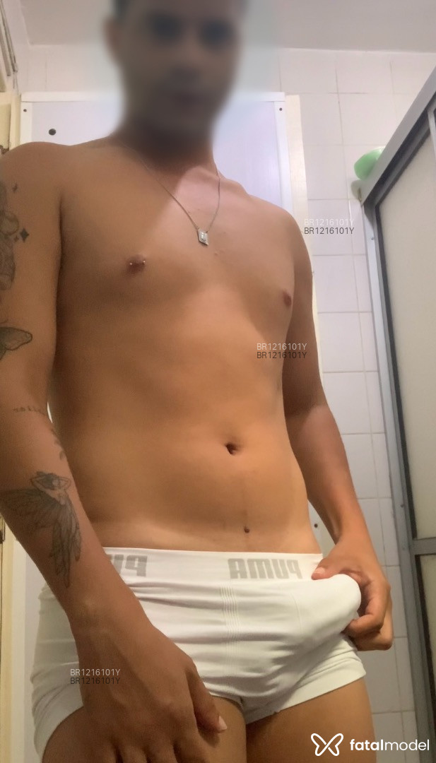 Acompanhante homem morena (o) de olhos castanhos - Ramon Acompanhante homem morena (o) de olhos castanhos - Ramon